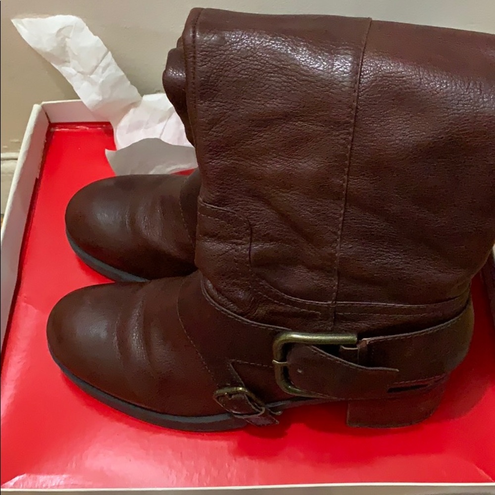 NineWest